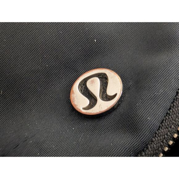 Lululemon All Night Festival Bag 5L *Large Black Crossbody Purse - Picture 3 of 9